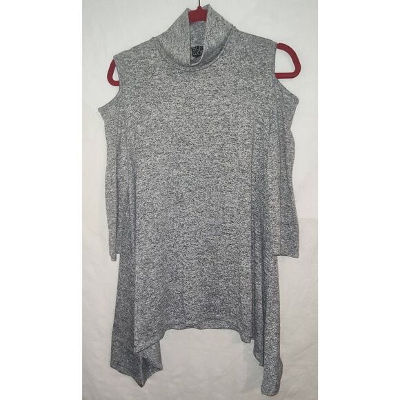 Clara Sun Woo Size Small Heathered Grey Tunic Cold Shoulder Shark bite hem - Picture 1 of 4
